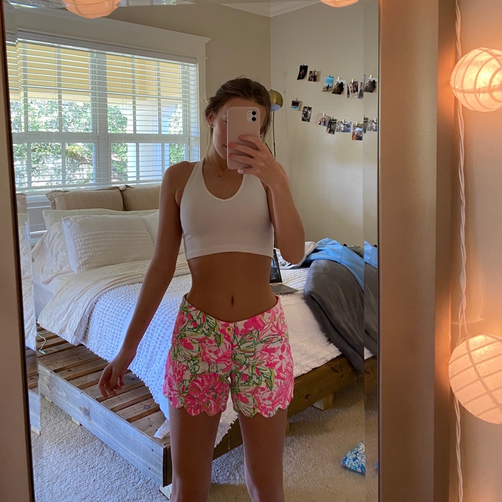 Lilly Pulitzer Buttercup shorts